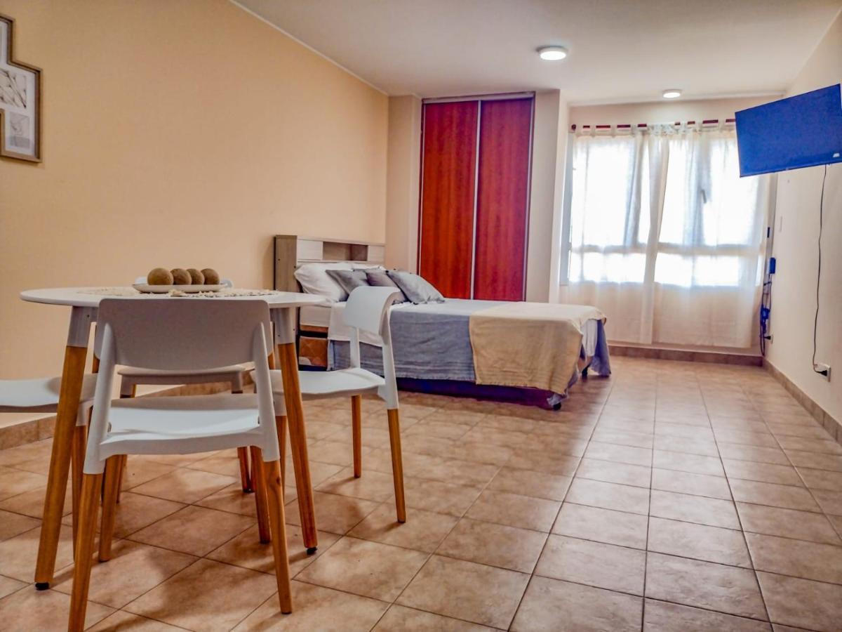 Appartamento Departamentos Zegada - Cocina Completa - Dos Cuadras Del Centro - Todo Nuevo San Salvador de Jujuy Esterno foto