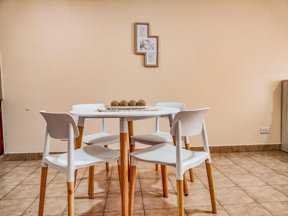 Appartamento Departamentos Zegada - Cocina Completa - Dos Cuadras Del Centro - Todo Nuevo San Salvador de Jujuy Esterno foto